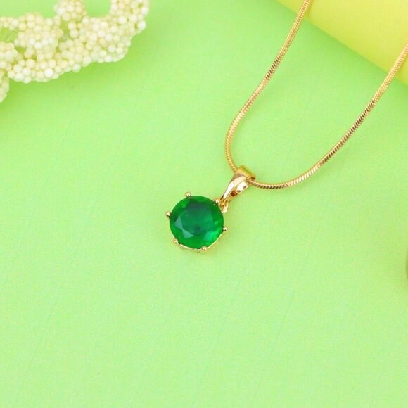 "Vibrant Green Round Pendant in Gold Plating for Elegant Everyday Wear, XPPT1675 - Picture 2 of 13